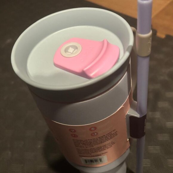 Owala FreeSip 40 oz Tumbler – Wrinkle in Time Floral – Limited Edition - Picture 3 of 6